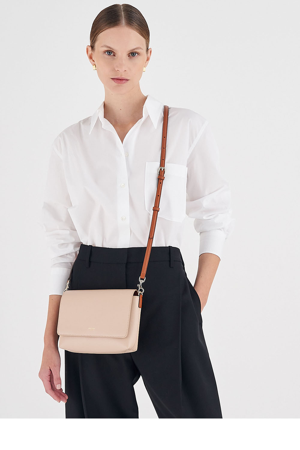 Harriet crossbody online oroton